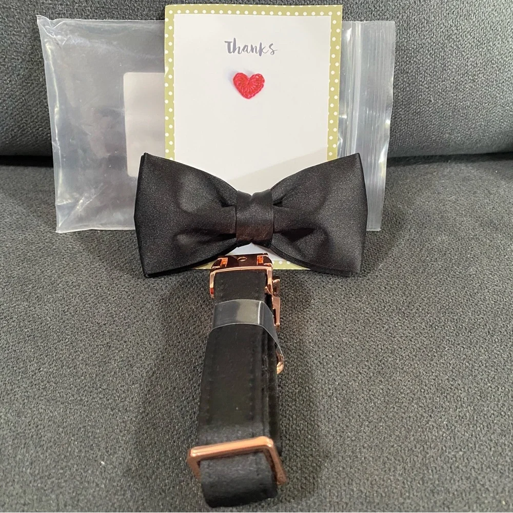 ⭐️New Unique style paws Dog Collar, Black Silk Dog Collar with Bow